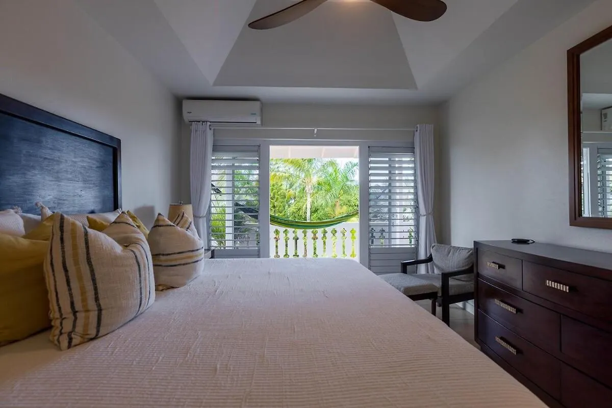 Вилла Oceanfront, Butler, Housekeeper, 15Min To Ocho Rios Боскобел 0*,  Ямайка